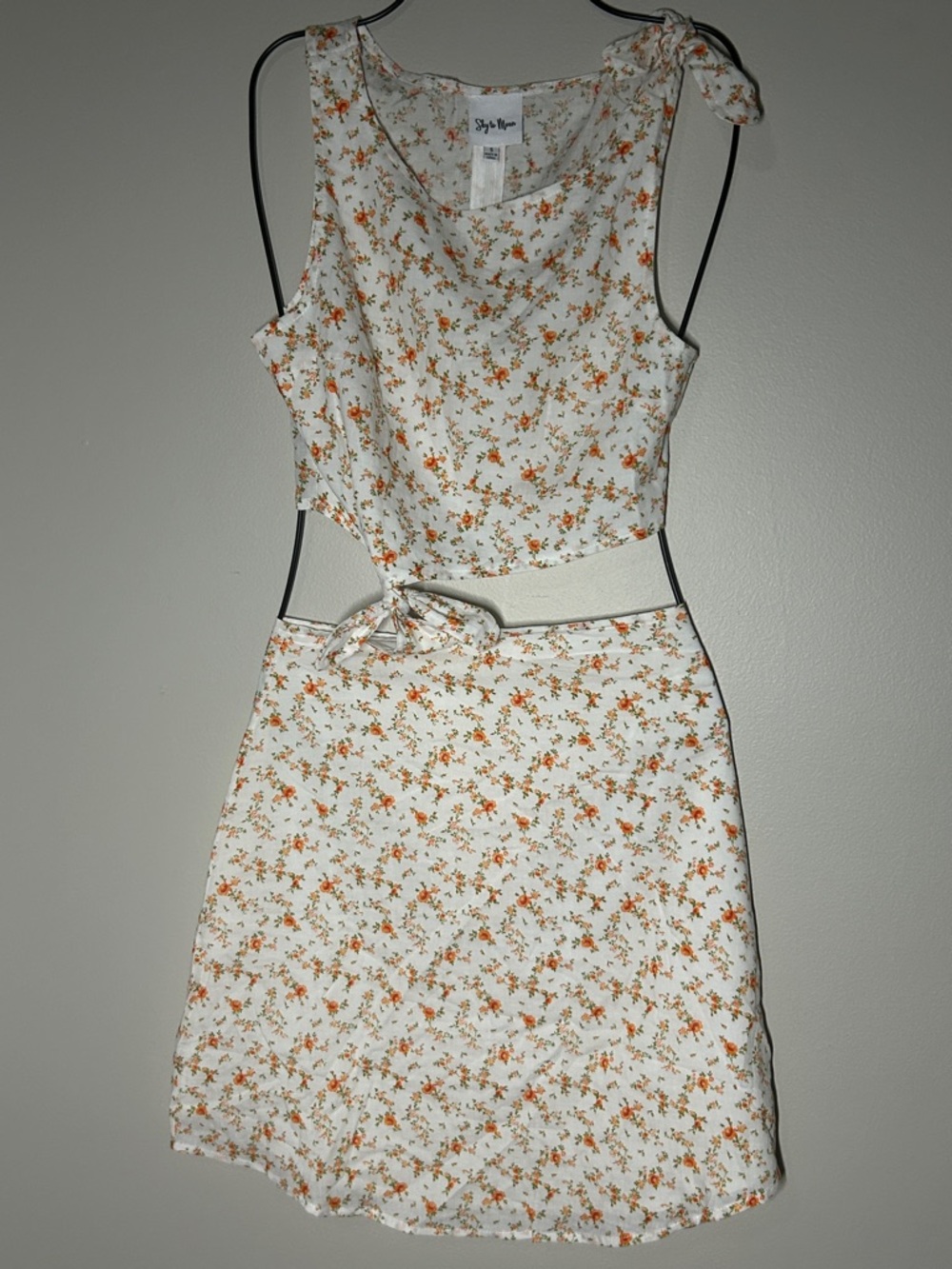 2for20 - Tie-Shoulder White Mini Dress with Orange Floral Print - 2 Pieces
